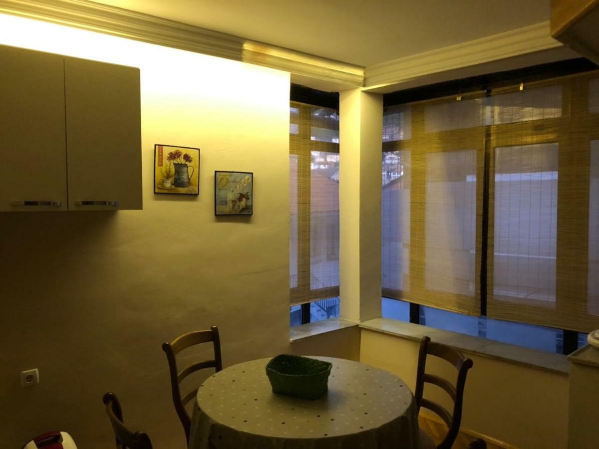 Central Apartment With City View Prizren Zewnętrze zdjęcie